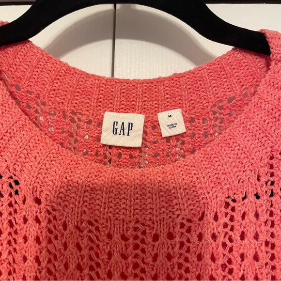 GAP tank top - Picture 2 of 3